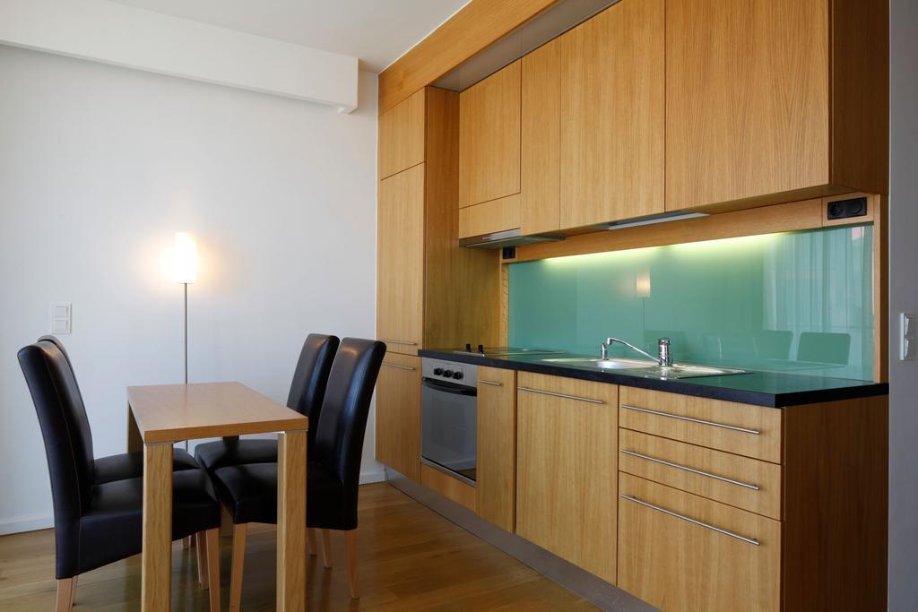 Modern Apartment With Lake View Balatonlelle Room photo